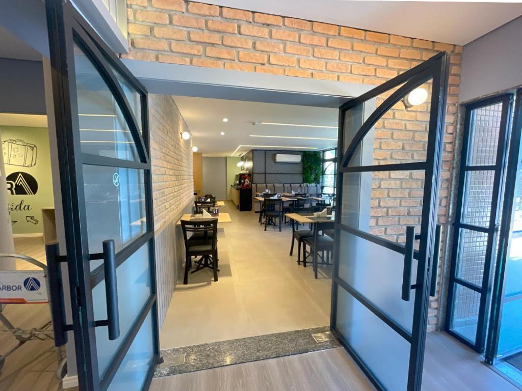 Hotel Marbor موجي داس كروزيز المظهر الخارجي الصورة